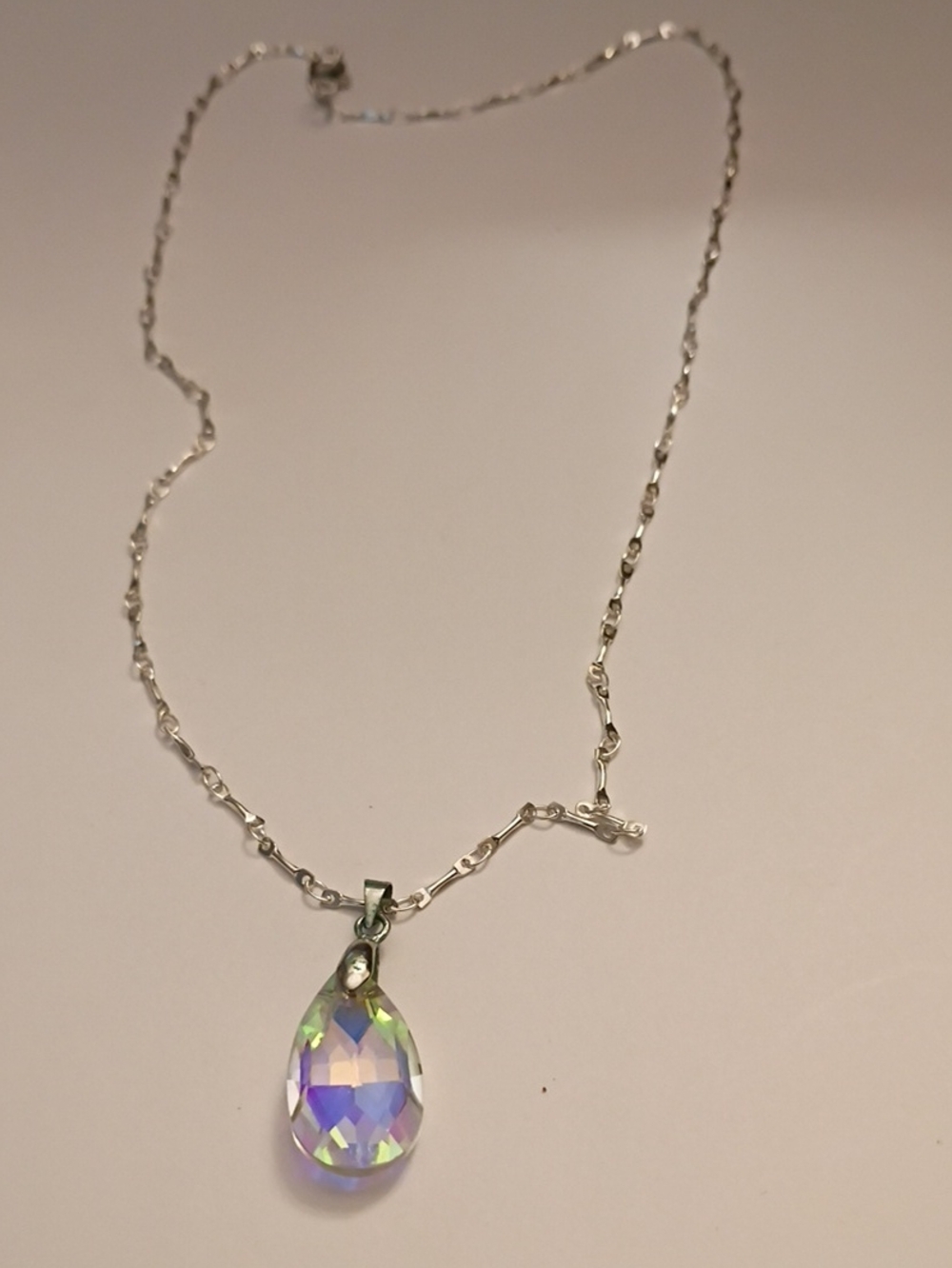 Iridis Teardrop Crystal Necklace - Silver